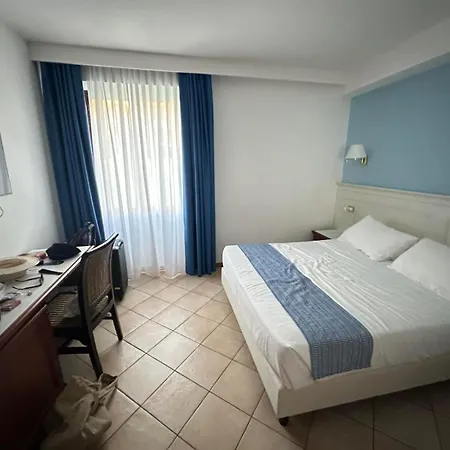 Aggravi 3*